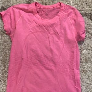 Lululemon hot pink short sleeve tech tshirt